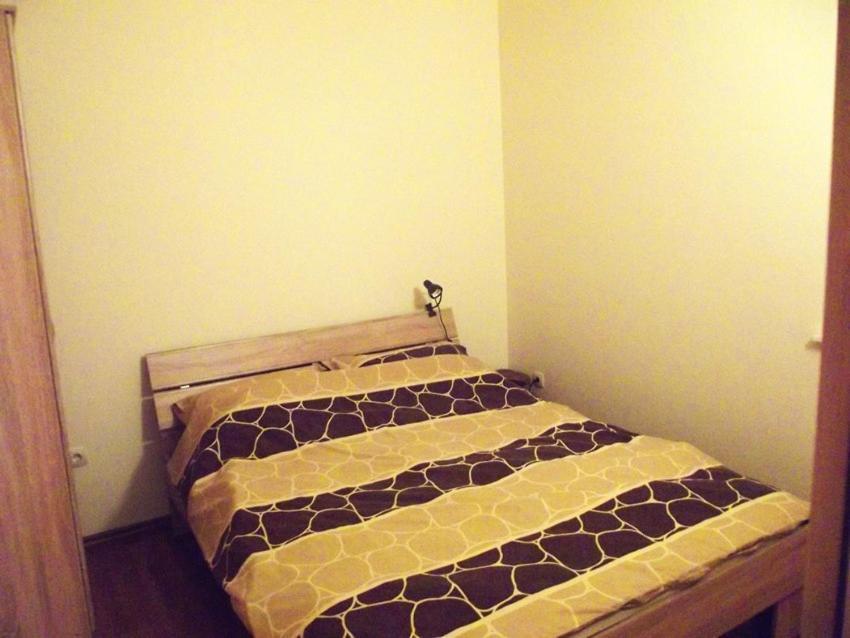 Apartmani Juliska 皮罗瓦茨 外观 照片